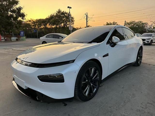 小鹏P7