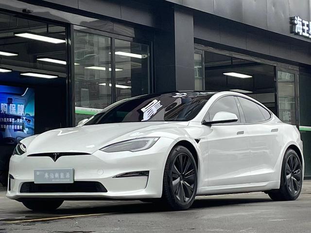 特斯拉Model 3